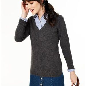 Gray cashmere v-neck sweater
